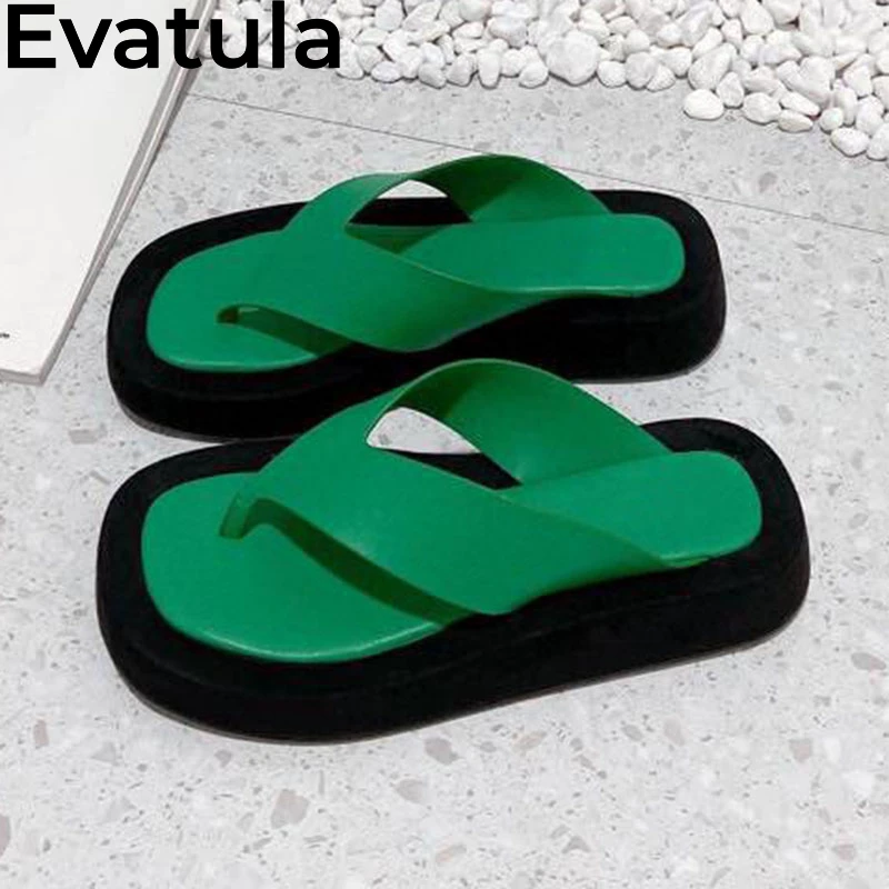 2024 Summer Casual Flat Heel Flip Flops Women Concise Clip Toe Mules Leather Flat Slippers Leisure Vacation Beach Slides Femme