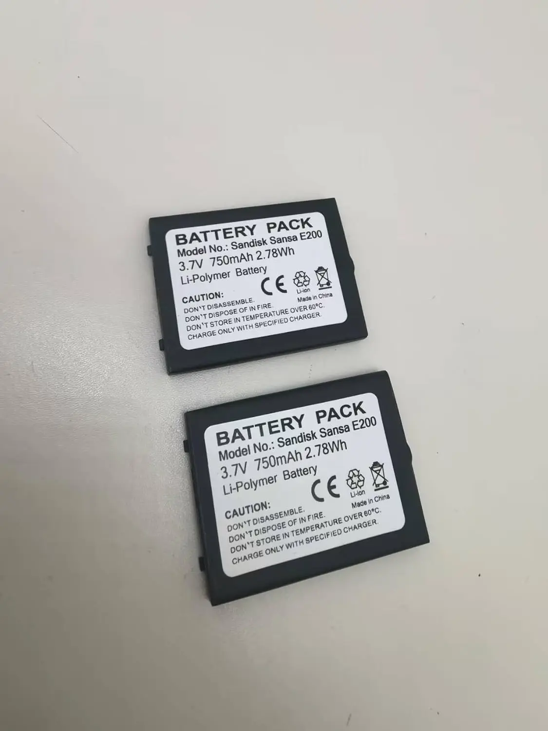 2pcs Battery for SanDisk Sansa MP3 e250 e260 e250R e260  Ships within 2 days,delivery in 10–25 days