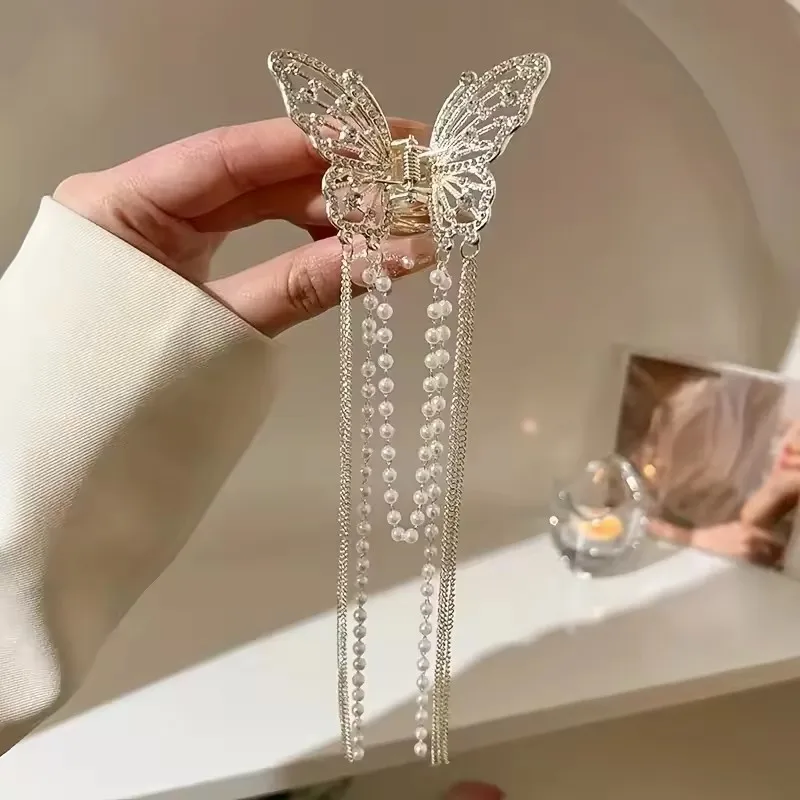 1 Pcs Full Diamond Hollow Butterfly Tassel Hair Accessories, Pearl Bead Chain Back Of The Head Grab Clip, Zinc Alloy Shark Clip