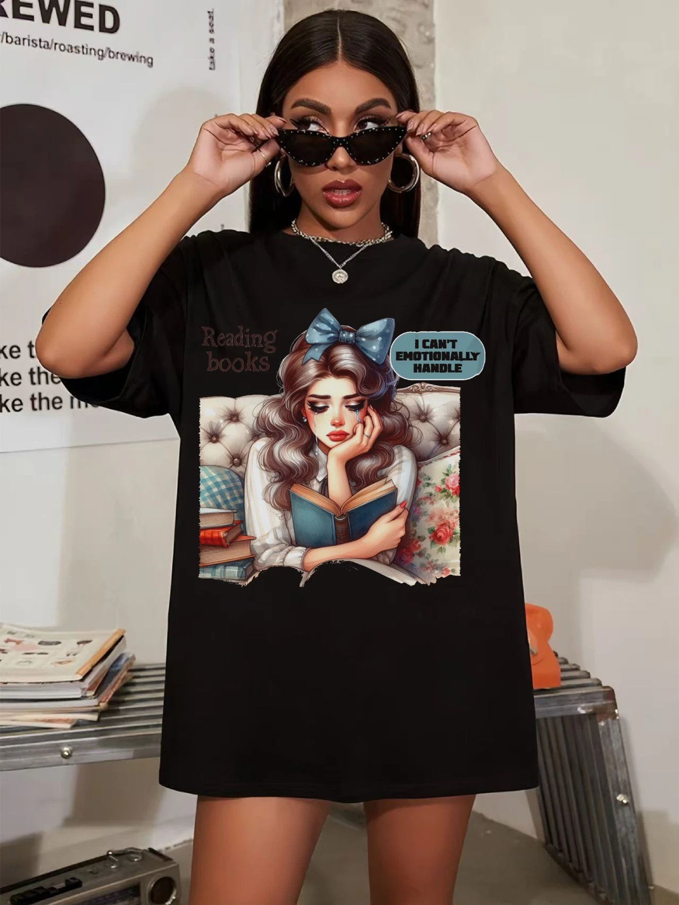 

Женская удобная черная футболка с круглым вырезом больших размеров для чтения книг, мягкая осенняя осенняя одежда, праздничная одежда на Хэллоуин