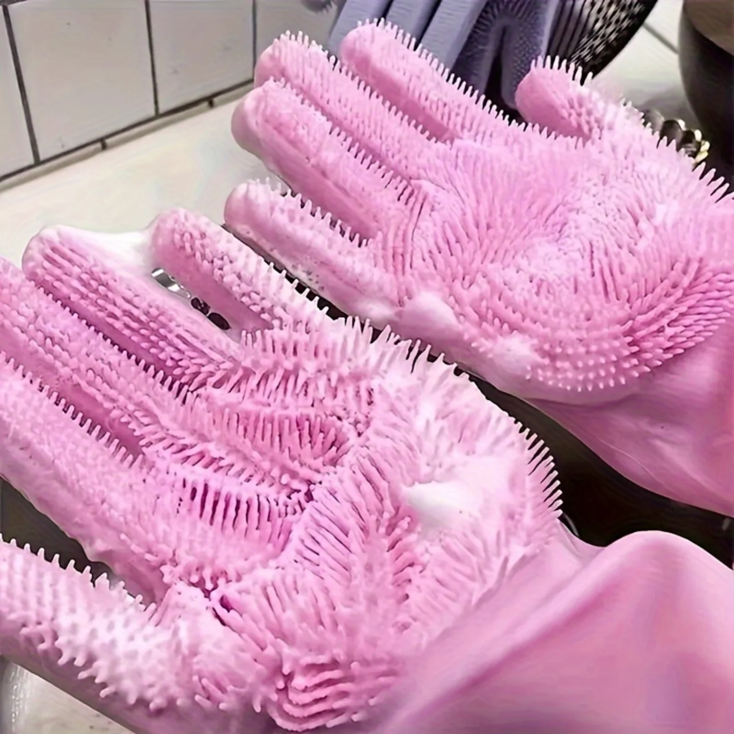 

Silicone Dishwashing Gloves - Reusable Kitchen Scrubber, Non-Slip, Heat Resistant, Lead-Free, Multipurpose Cleaning Gloves