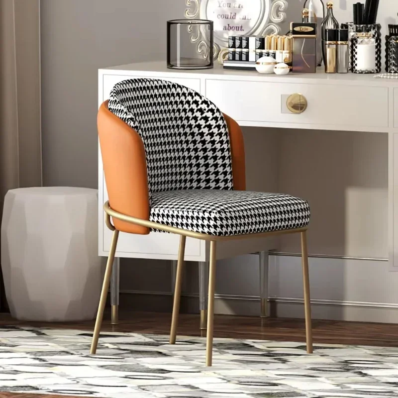 

Soft Kitchen Anti Gravity Dining Chair Room Furniture Clearance Simple Quality Ergonomic Modern Chaise Cuisine Luxury Unique
