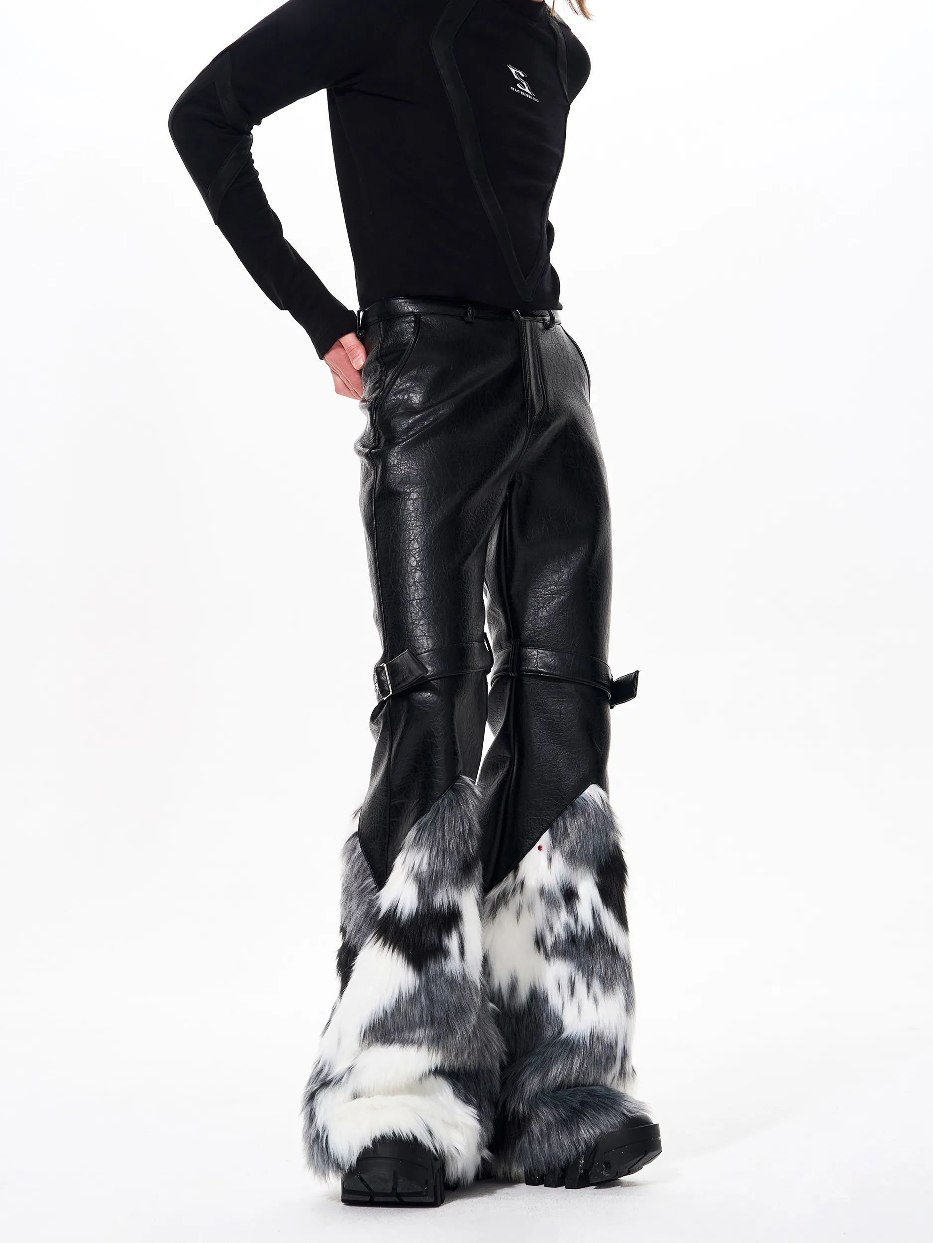 

Men's Fur Patchwork Bell Bot Pants Winter Faionable Youth Casual Long Trousers Leather Pants with Button Design