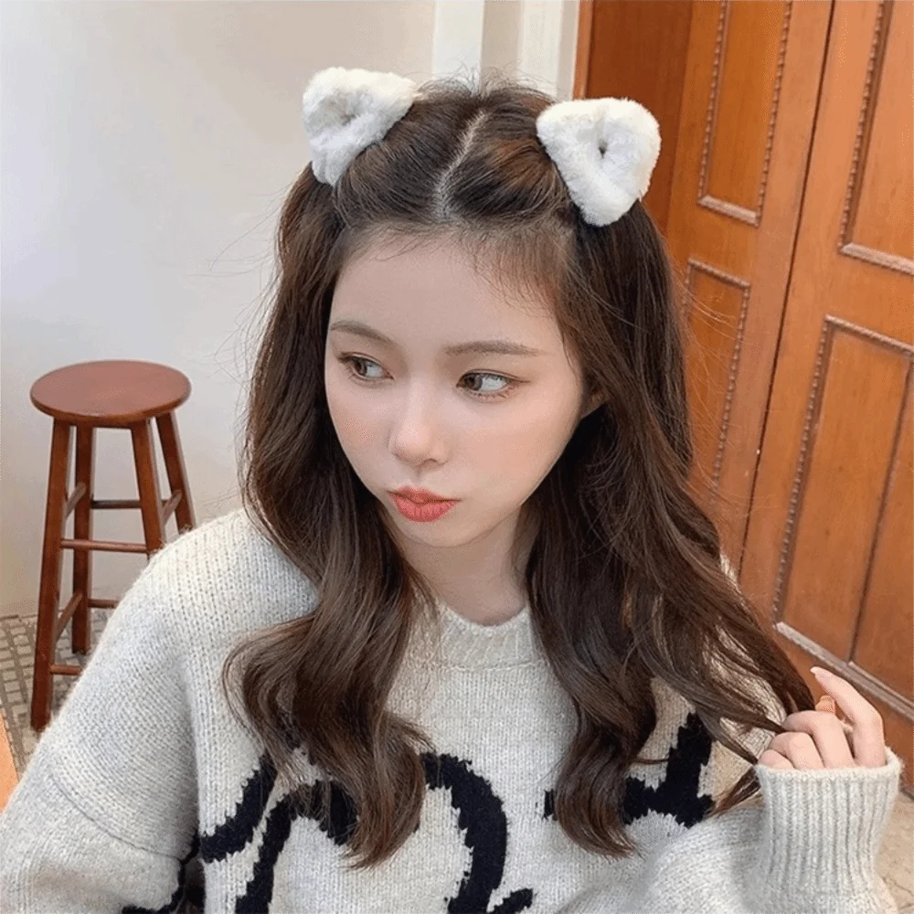 Cute Versatile Hair Clips Cat Ear Shape Sweet Style Bangs Hair Clips Fluffy Women Hairpins Women Head Wear Accessories