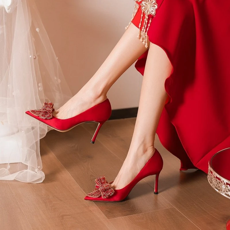

2026 Spring and Autumn Women's High Heels Chinese Red Butterfly Rhinestone Fashion Wedding Women's Shoes