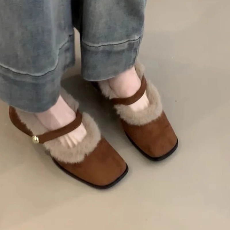 أحذية ماري جين الشتوية النسائية موضة الجلد المدبوغ كعب متوسط مضخات أفخم تو فو الفراء أحذية ريترو أنيقة للمرأة Zapatos Mujer