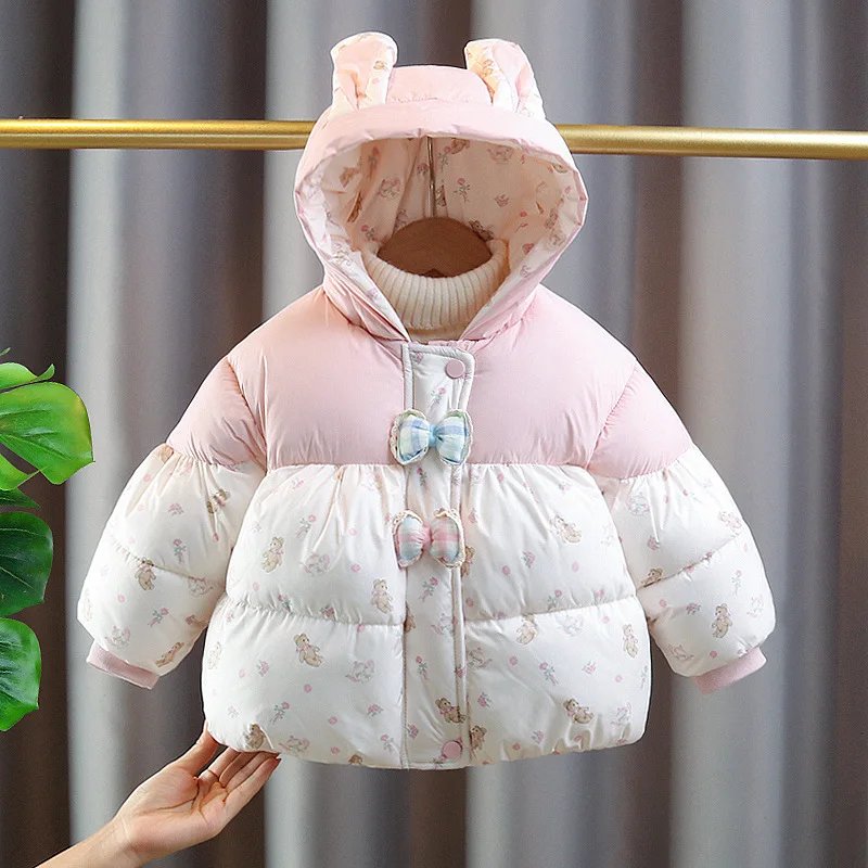 

2025 New Korean Baby Girls Winter Coat Thick Plush-Lined Cotton Jacket Fashionable & Warm Floral Hooded Outerwear