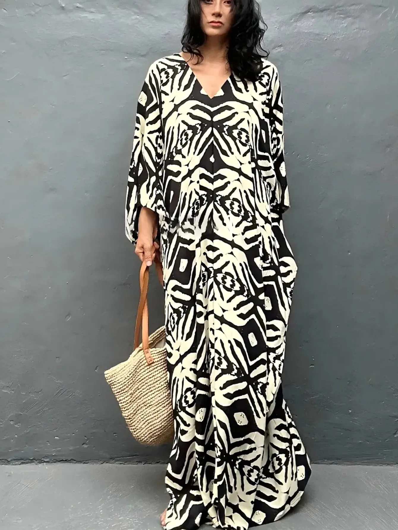 

Kaftan Dresses for Women V-Neck Boho Plus Size Caftan for Beach Bathing Suit Cover Up for Moomoo Dresses