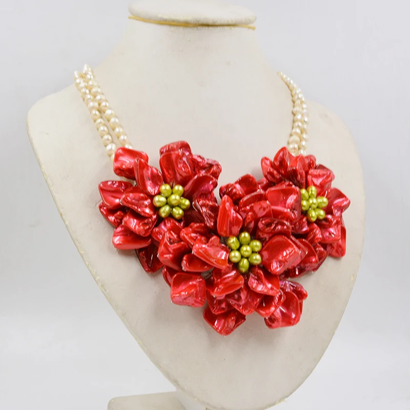 

Charm/Classic. Natural shells and pearls. Handmade flower necklace. Women's Party Jewelry 20”