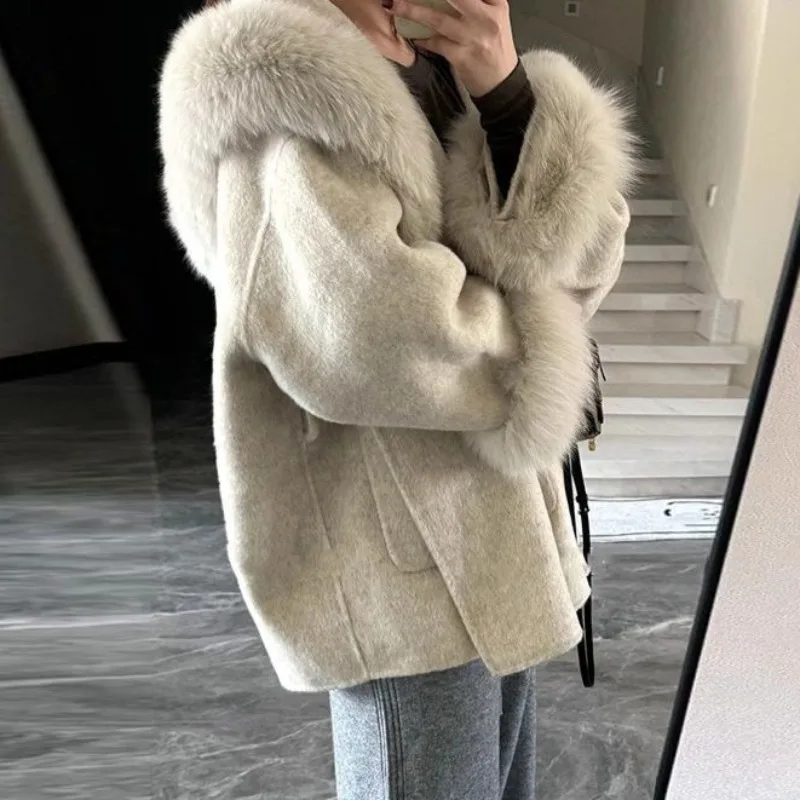 冬の韓国ファッション Y2k シックな女性のコート暖かい厚みのあるグレーの毛皮の襟ポケット付きウインドブレーカートレンチコート女性服