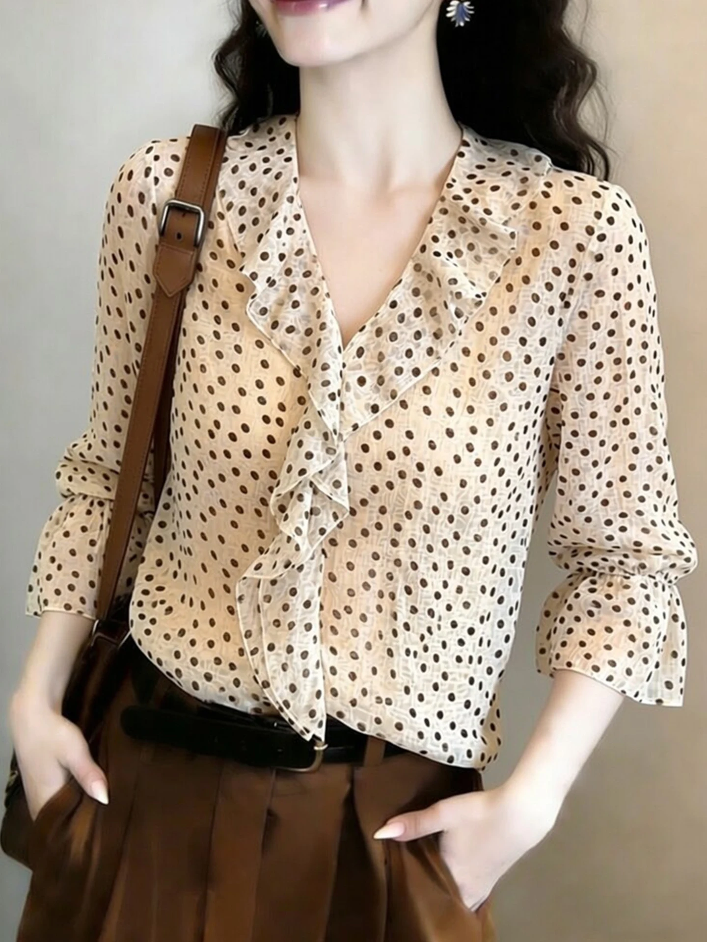 

Ele Polka Dot irt Women's Faionable Contrast Color Spring Casual Sle Age-Defng Chic Top Korean Version Straight Cut