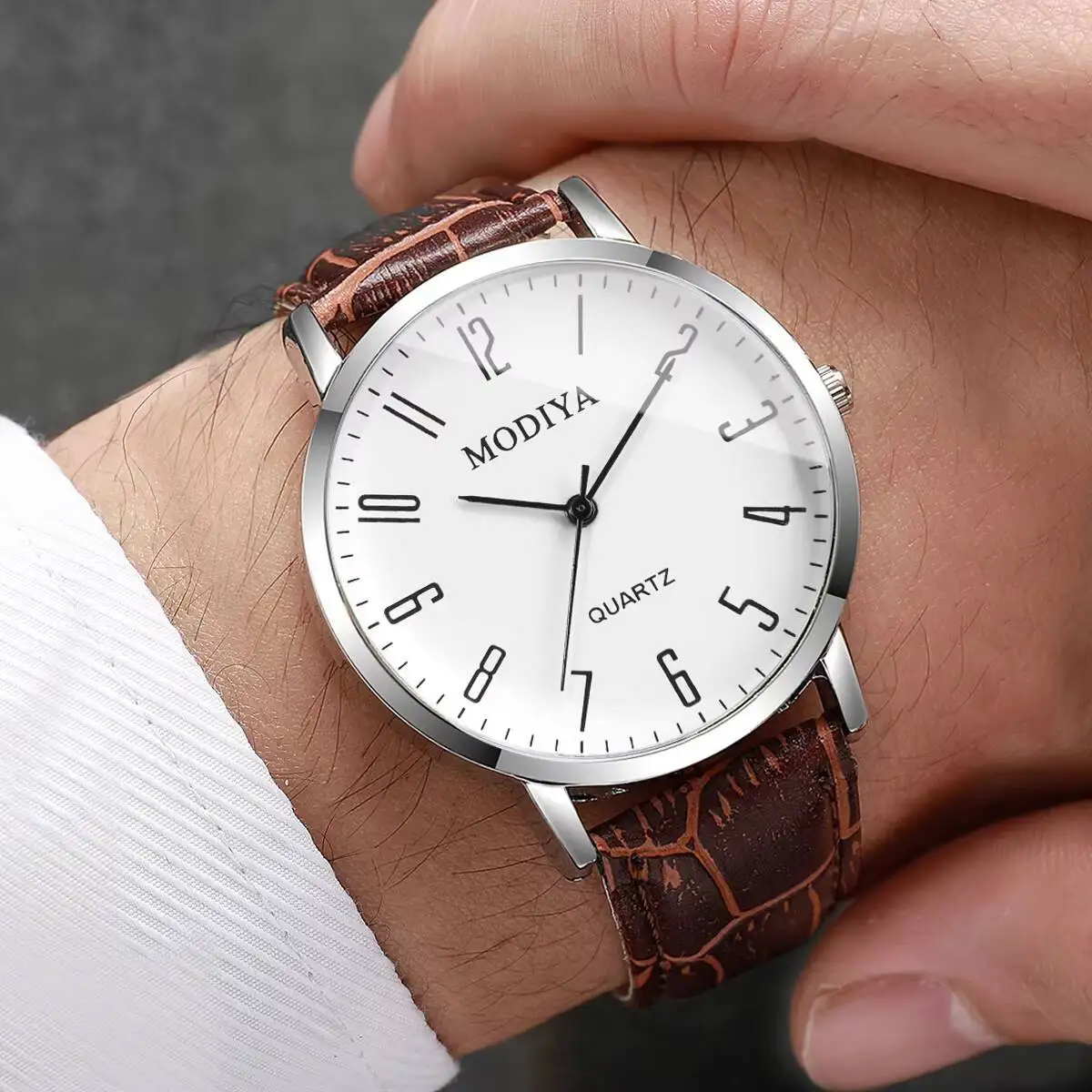 3 قطعة/المجموعة أزياء العربية الهاتفي رجال الأعمال الساعات عارضة حزام من الجلد الكوارتز ساعات المعصم Reloj Hombre (بدون صندوق)