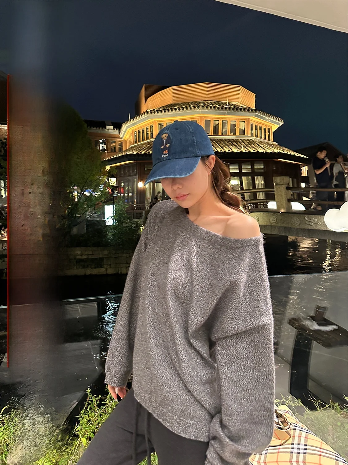 

D YANGJUN Autumn Winter New Sle Women's Long Sve Knitted irt Base irt Casual Versatile oulder Slant Design Top