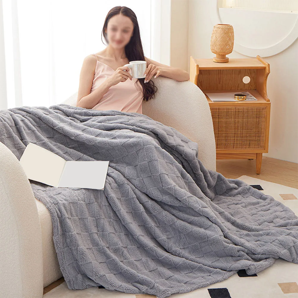 Portable Cozy Plush Checkered Blanket Fleece Throw for Warmth for Sofa Lounging Travel for companion and Outdoor Activities