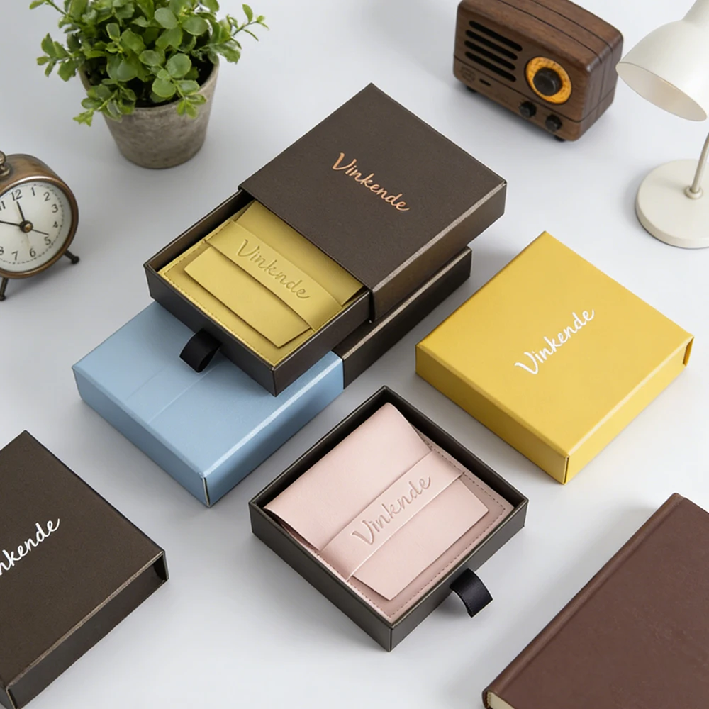

50-Pack Coffee Paper Drawer Box Jewelry Ring Brooch Necklace Packaging Case Pu Leather Flap Bag Wedding Gift Pouch Custom Logo