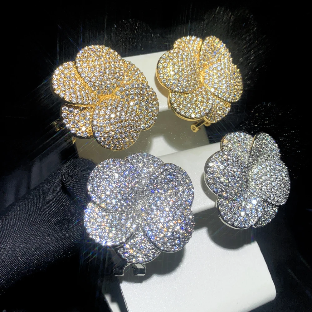 

2025 Luxury Micro Pave Bling 5A Cubic Zirconia CZ Big Flower Shapes Stud Earring Silver Gold Color Fashion Charm Women Jewelry