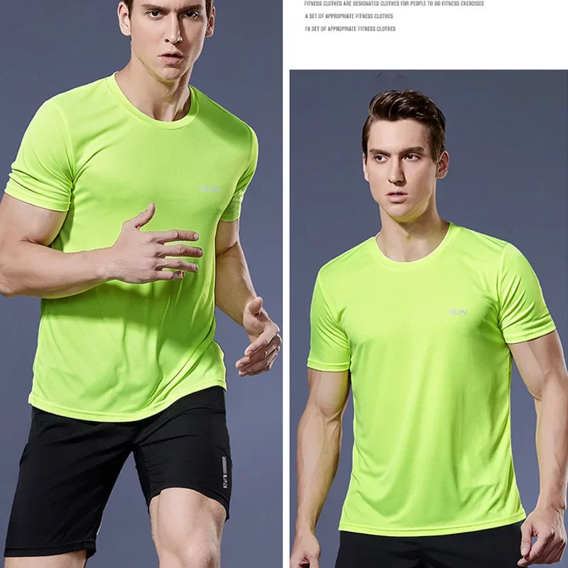 T-shirt sportiva aderente unisex per allenamento