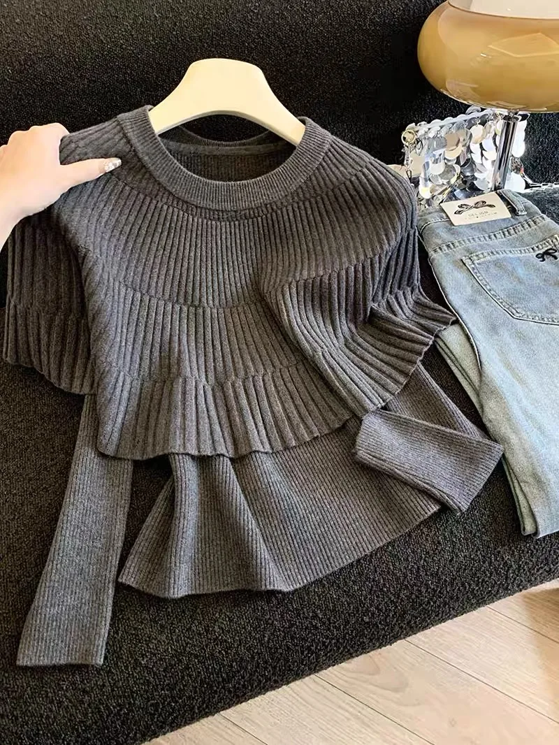 เสื้อสเวตเตอร์ถักผู้หญิง แขนยาว รุ่นใหม่ เสื้อผ้าผู้หญิง เสื้อไหมพรม คอโอ สีขาว ทรงเข้ารูป รุ่น Q2852