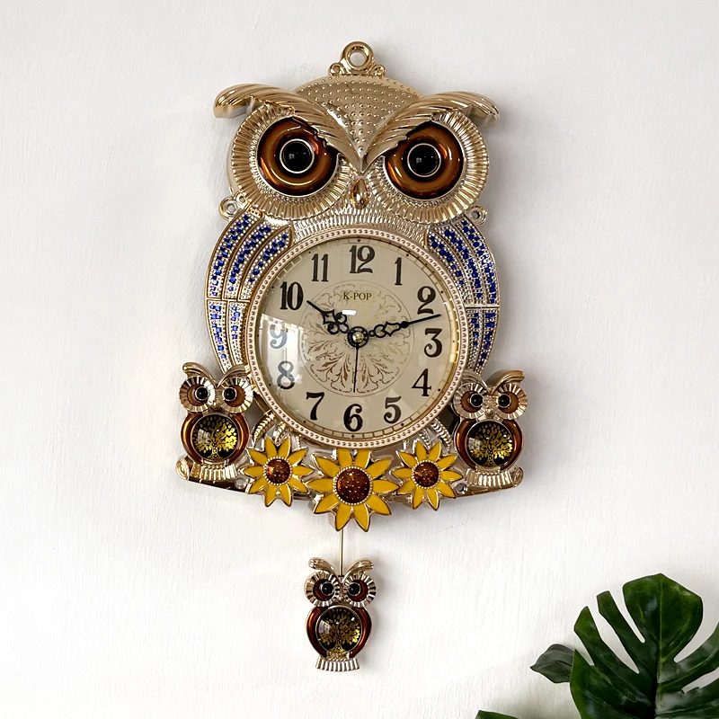 Owl Wall Clock Creative Clock Bedroom Korean Children's Room Silent Swinging Decoration Wall Watch