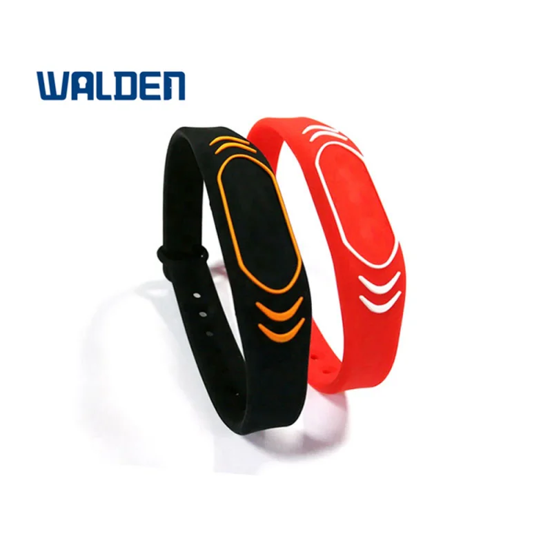 

Customized China Adjustable Passive RFID Wristband Price Silicone RFID Wristband / Bracelet NFC TAG Waterproof Smart RFID Band