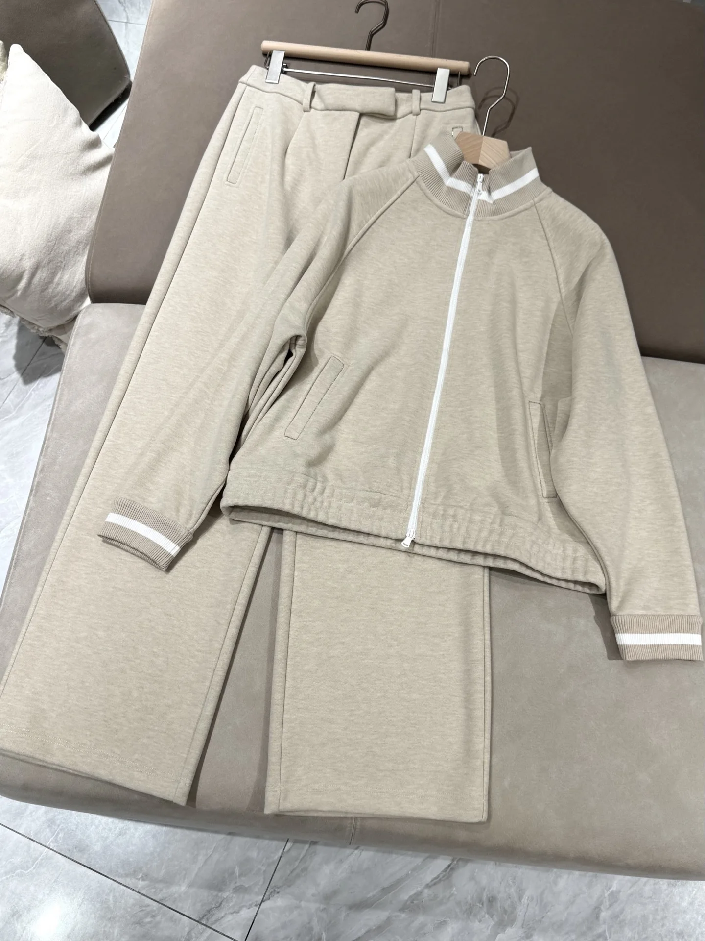 

Повседневный хлопковый шерстяной свитшот с бейсбольным воротником, джат и длинные брюки, комплект для женщин, осенне-зимний модный наряд для отдыха