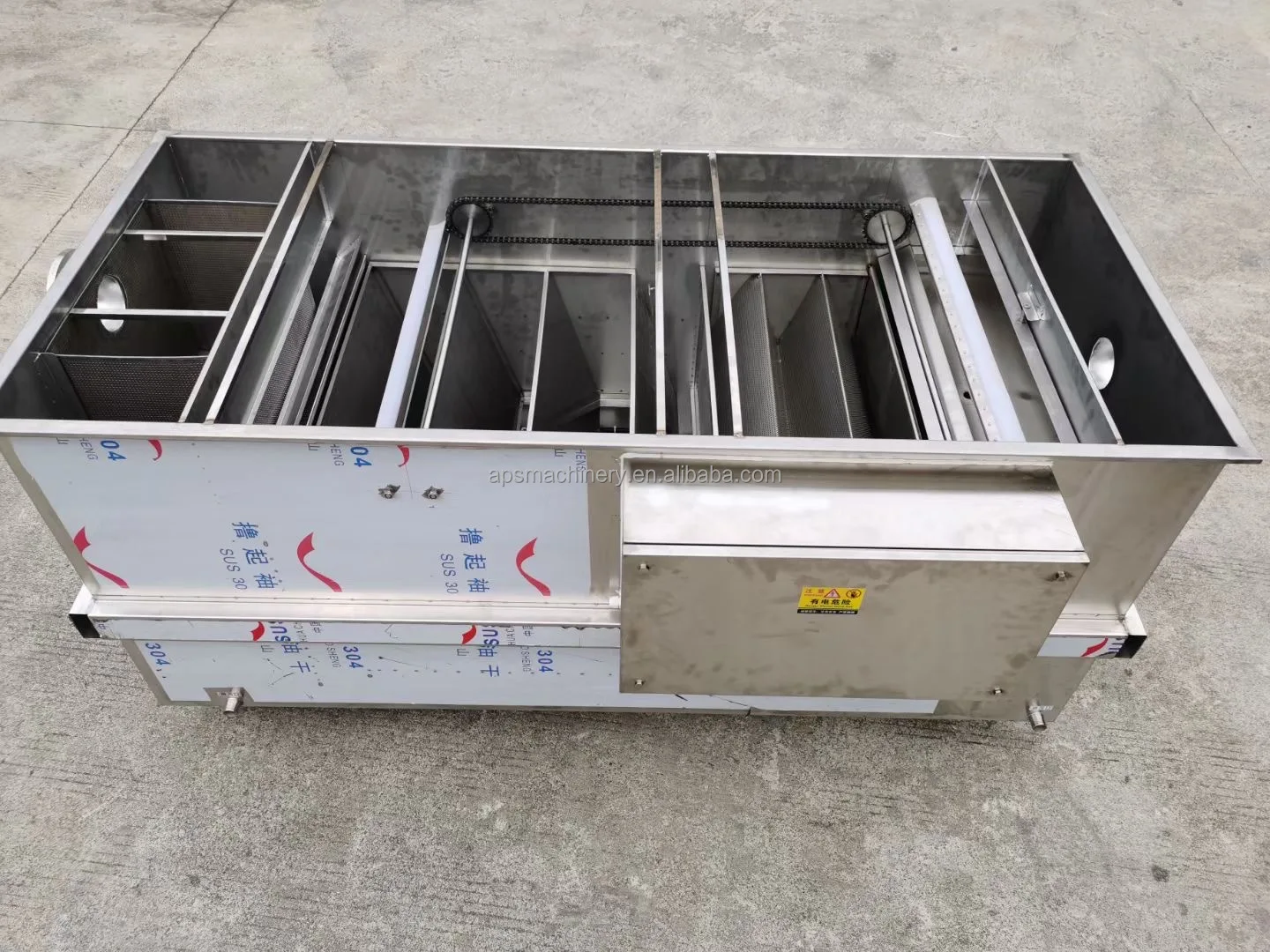 Automatic Scraper Automatic Grease Trap For Restaurant Industry Oil Grease Separator Stainless Steel Interceptor 3-80ton/Hour