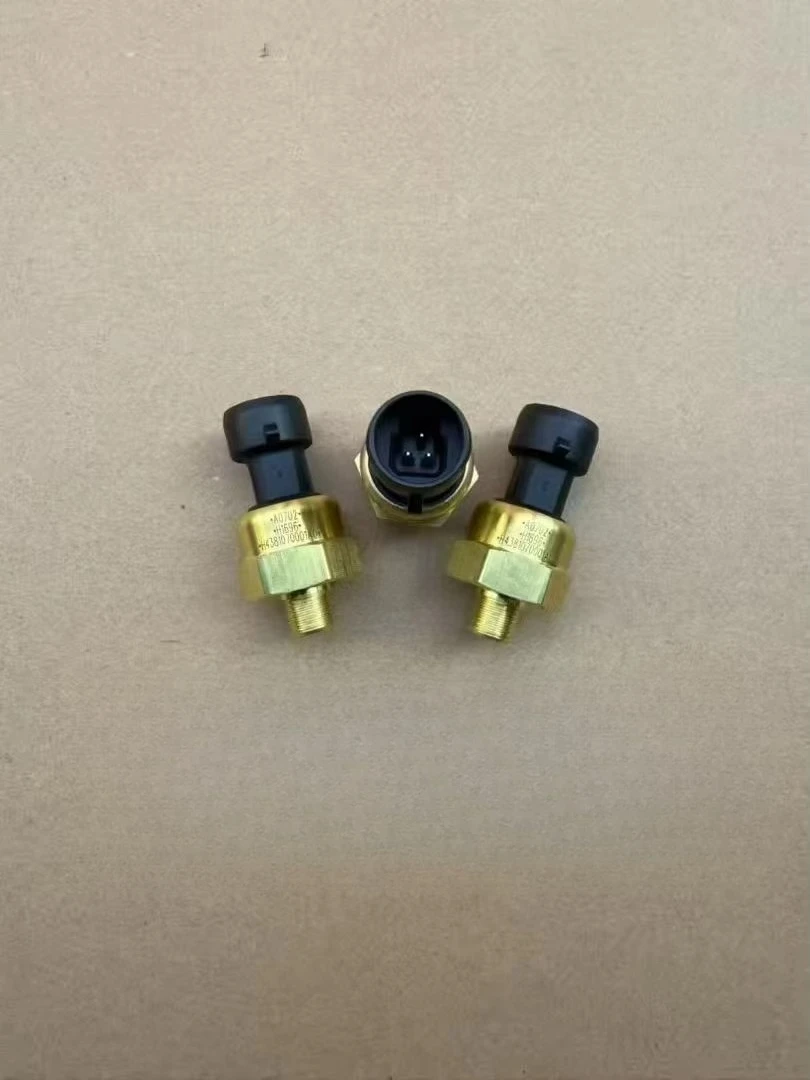 H4381070001A0 Engine Air Pressure Detector Heavy Duty Truck Spare Component