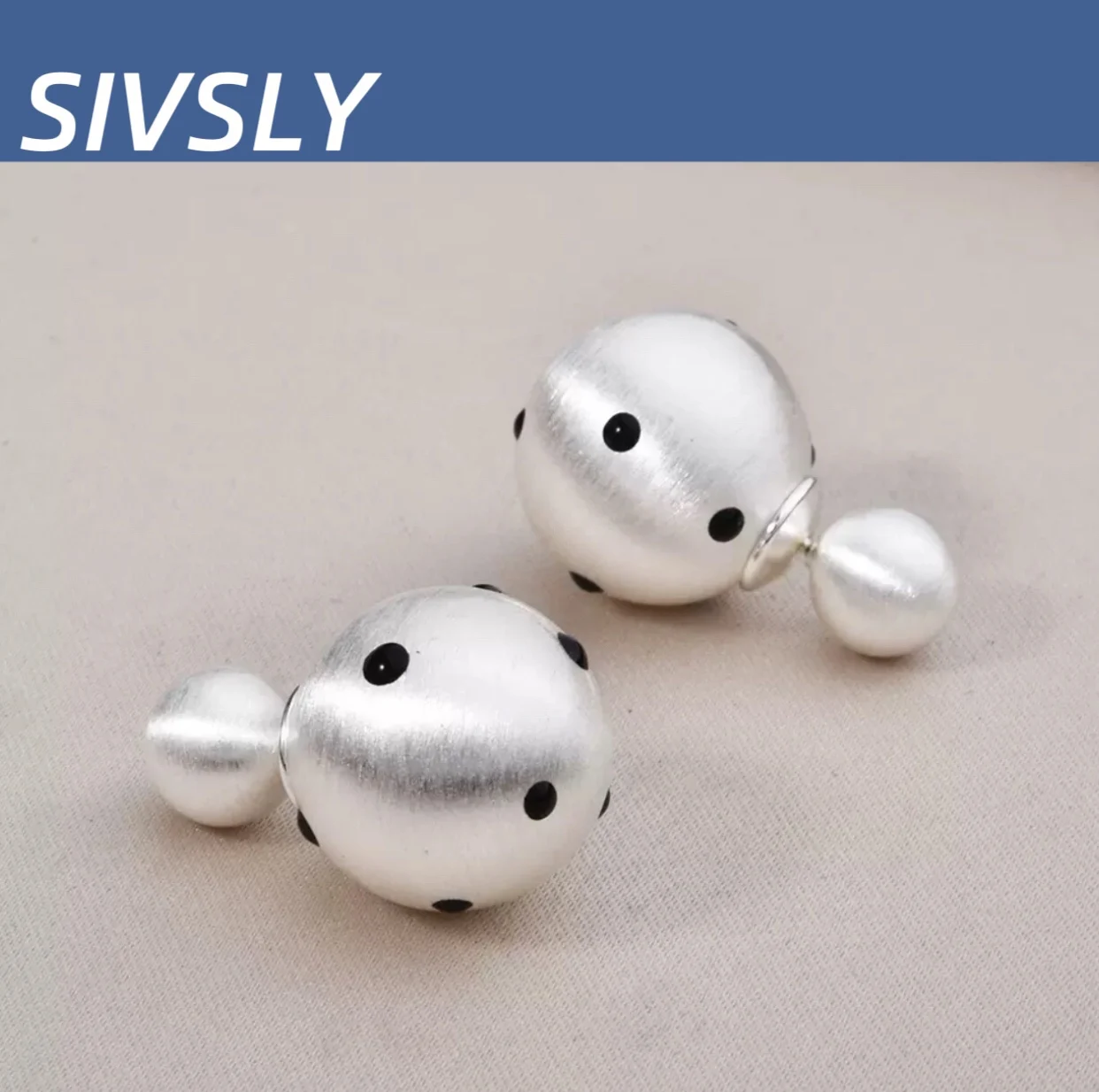 

Hot-selling European and American style polka dot metal texture wire ear studs, unique, fashionable, trendy, earring