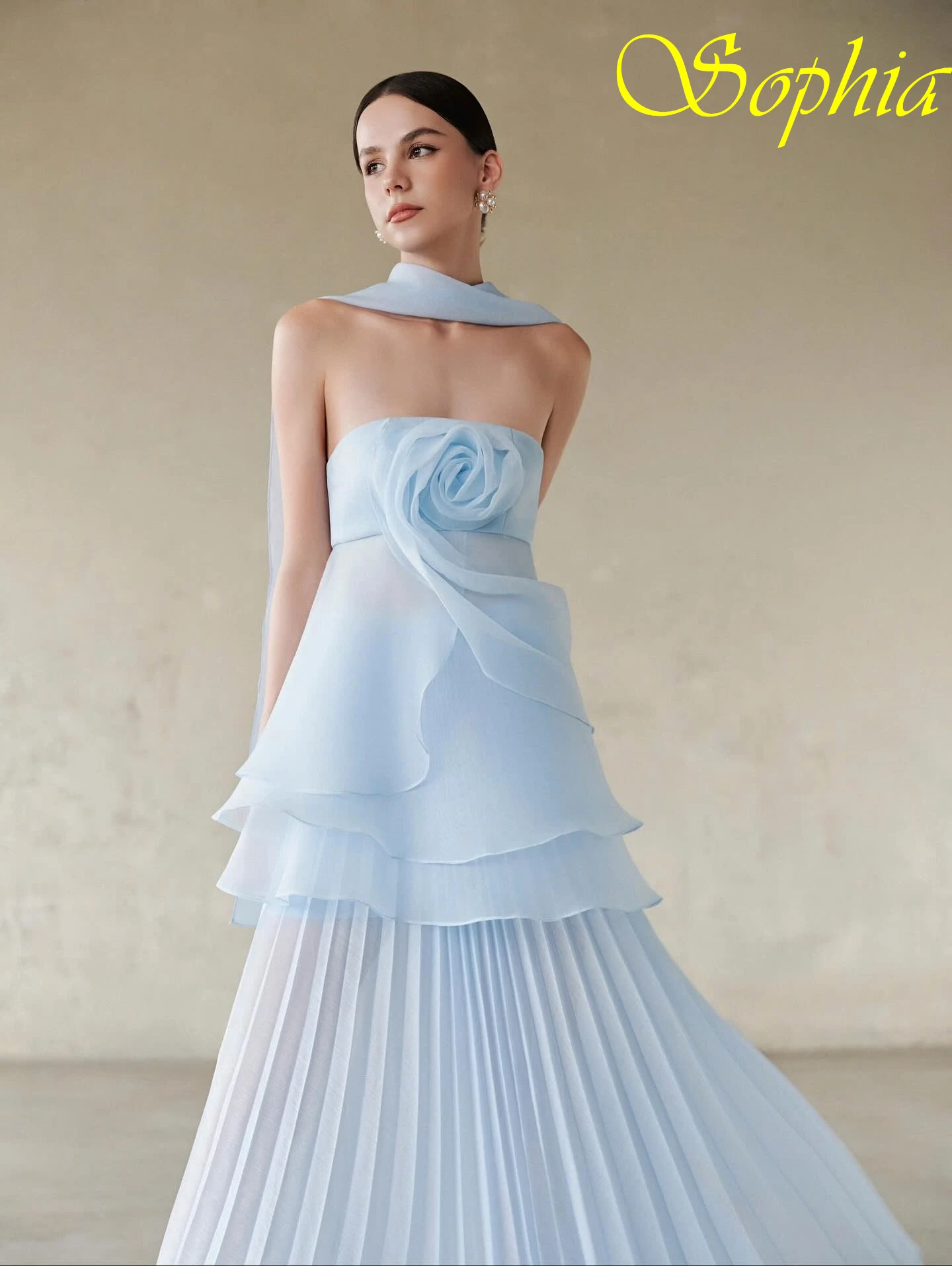 맞춤형 A라인 스트랩리스 민소매 우아한 정장 이브닝 드레스 섬세한 클래식 연예인 가운 현대 패션 파티 드레스