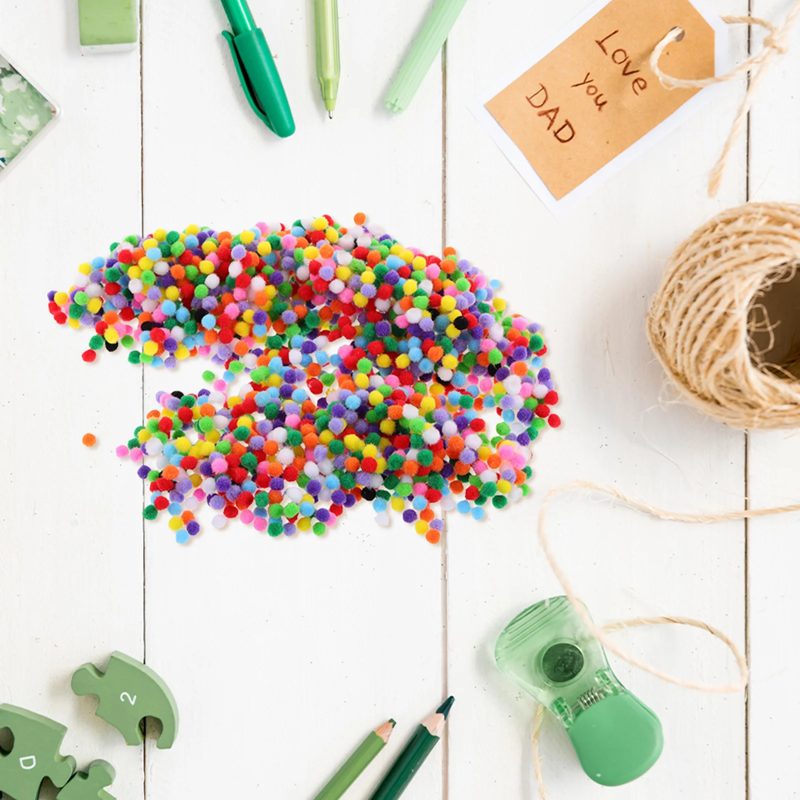 

2000Pcs Pom Poms Decorative Balls Multicolor 8Mm Tiny Mini Pom Poms for Crafts Party Scrapbooking Wreath Mini Pompoms for Crafts
