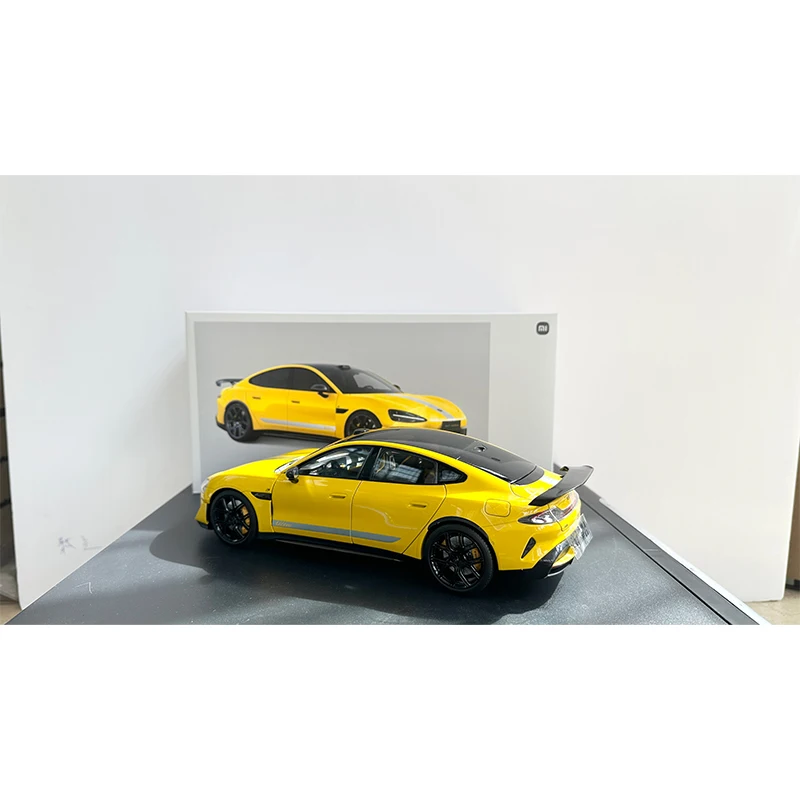 1:18 Spot Su7 Ultra Car Model Alloy Die-cast Car Model Original Collection Ornaments Gifts Toys