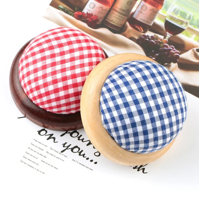 1Pc Ball Shaped DIY Craft Needle Pin Cushion Holder With Wood Bottom Sewing Pin Cushion Home Sewing Tools Accessory