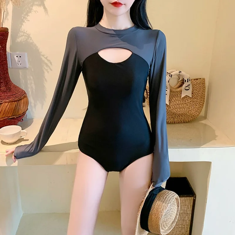 

Korean Style One Piece Swimsuit with Long Sleeve Crop Top Swimwear Women Bathing Suit Sexy Monokini Black Beachwear 2024 New