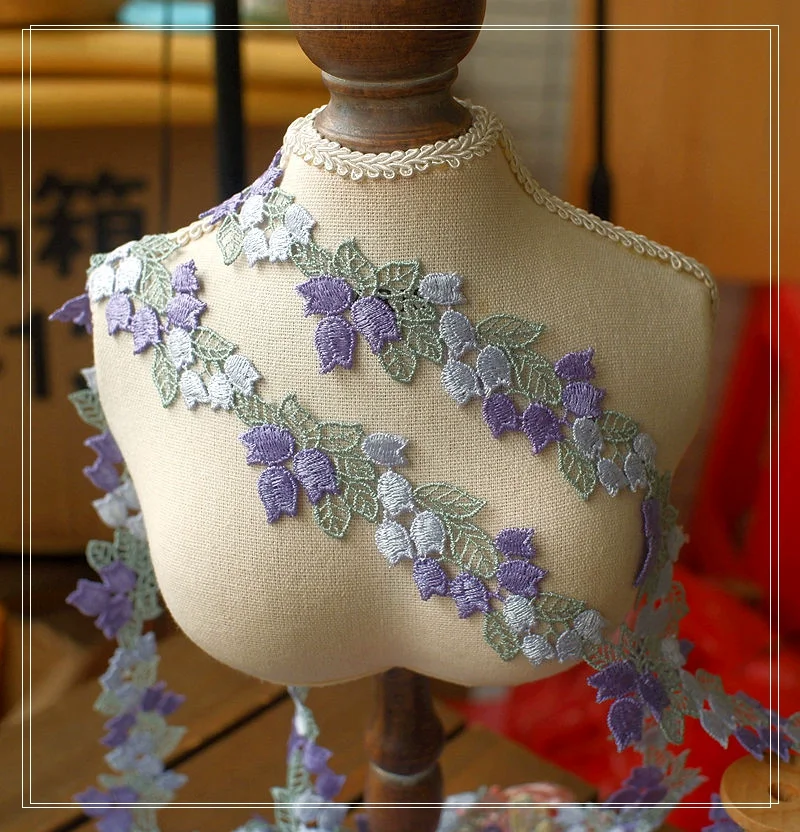 Hot 1 Yard Purple Floral Venise Lace Trim for Garment Curtain Decorcation High Quality Venice Lace Fabrics 4cm Width