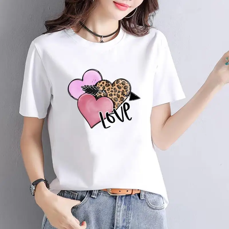 A popular online celebrity fashion printed casual and fashionable letter top for women's summer short-sleeved round-neck T-shirt