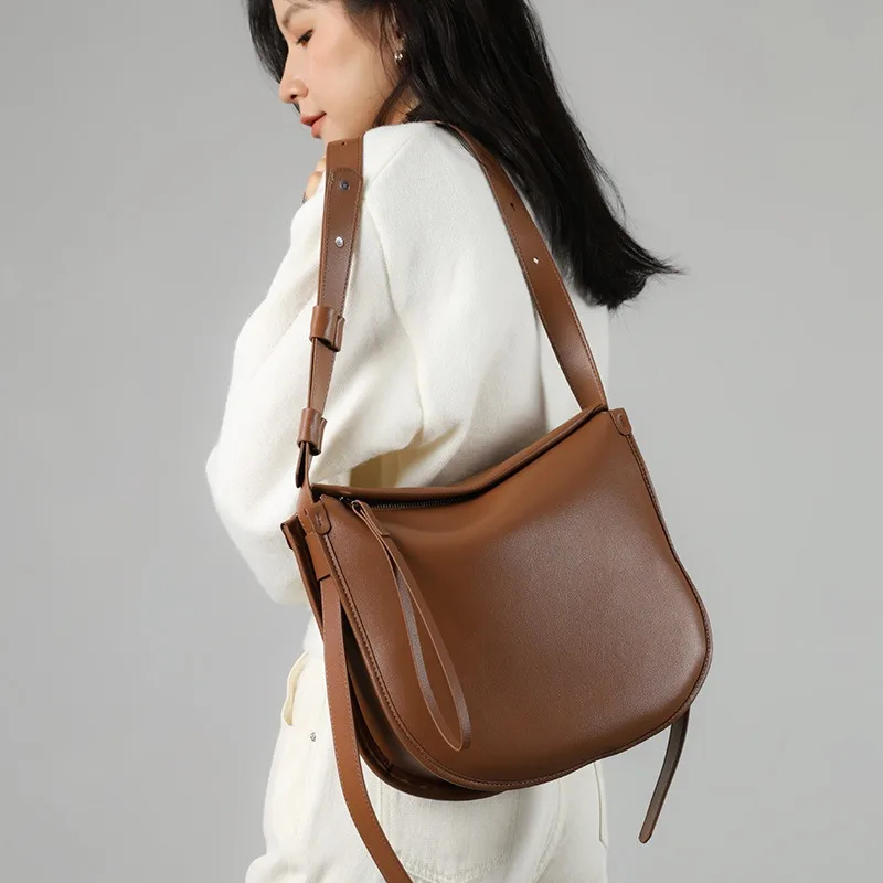 

2025 Новая большая сумка из натуральной кожи для женщин, дизайнерская роскошная сумка через плечо большой вместимости, модная высококачественная сумка на плечо