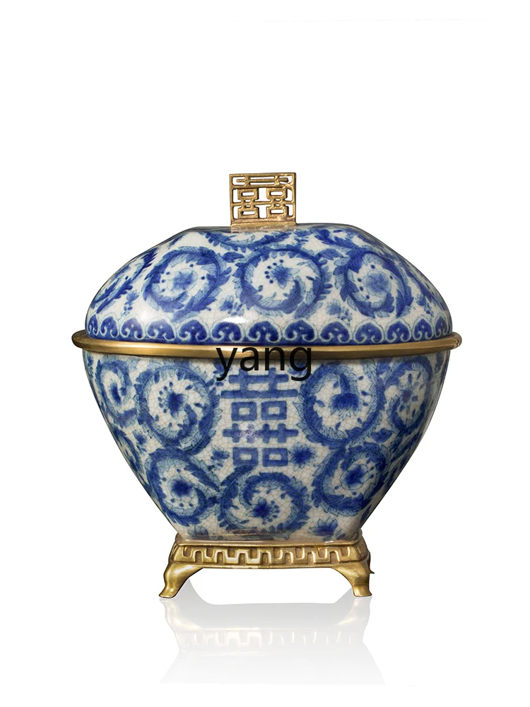 Yjq Ceramic with Copper Hand Painting Blue and White Double Happiness Pattern Jar with Cover Decorative Ornaments