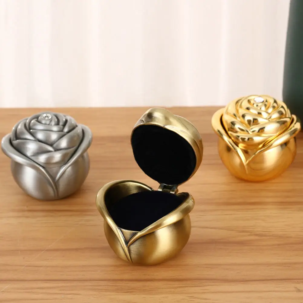 

1Pcs Exquisite Rose Designed Metal Ring Box Vintage Display Case for Jewelry Necklace Bracelet Earring Storage Home Decor Party