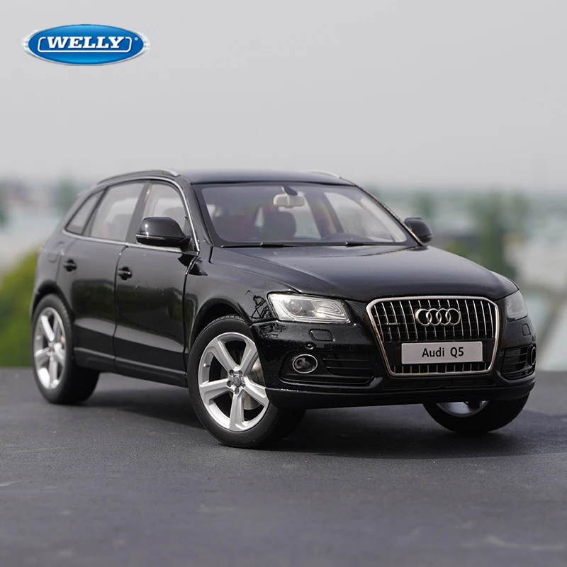 

Welly 1/24 Audi Q5 SUV Alloy Car Model Diecast Metal Toy Vehicles Car Model Simulation Collection Childrens Toys Gift Decoration