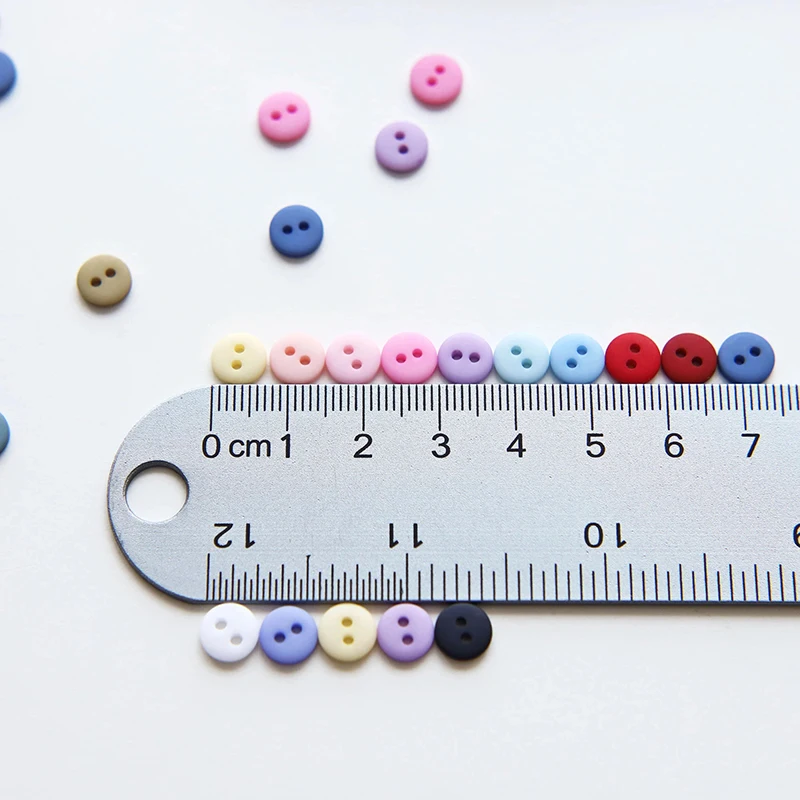 7.5mm Mini Resin Round 2-Hole Doll Clothes Buttons for DIY Handcraft Supplies Sewing Embellishments Scrapbooking Card Making