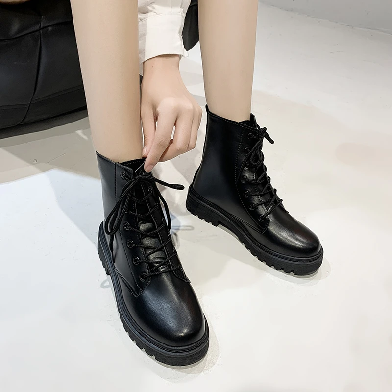 New Style Round Toe Square Heel Cross Strap Fashionable Women\'s Shoes Casual and Comfortable Plus Velvet Warm Short Boots