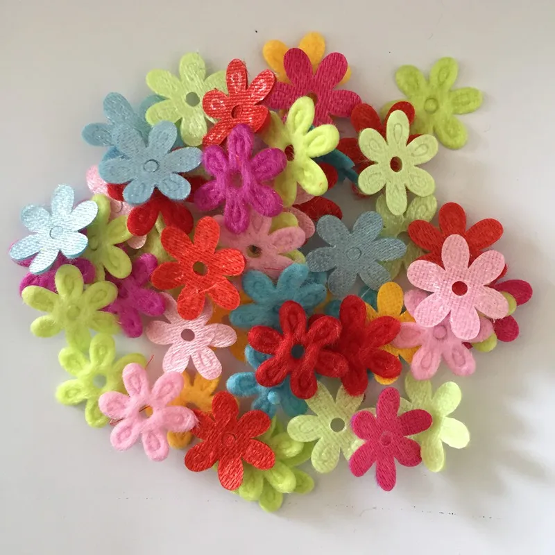 200PCS 15MM Padded Felt Spring Flower Appliques Craft DIY Wedding Decoration A29*2