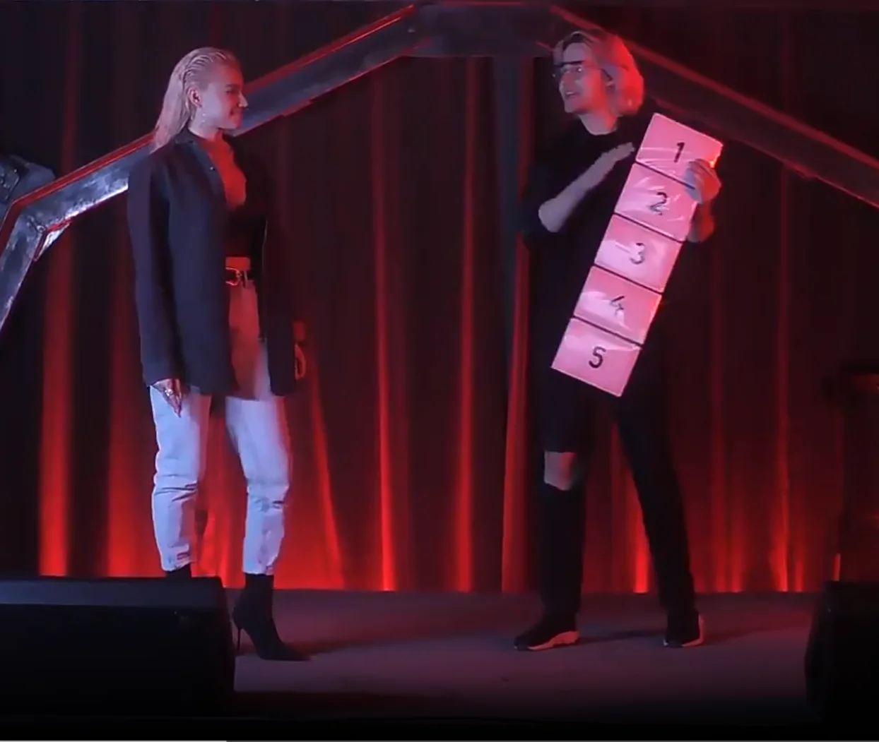 

PRESTIGE 3.0 - Dry Erase от Hide Magic Tricks Сценический трюк Иллюзии Ментализм Уличная комедия Волшебник Предсказание Волшебный реквизит