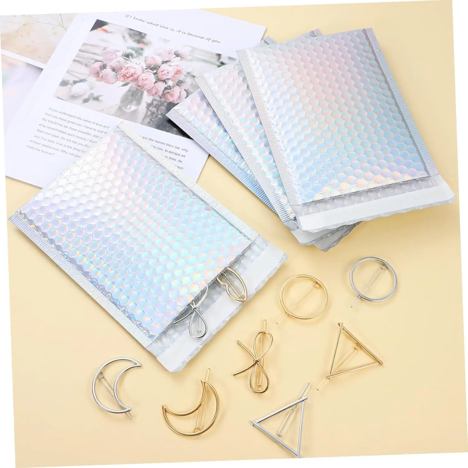 Amplop Buble Mailer Warna Pelangi 50pcs, Amplop Buble Mailer Segel Sendiri, Amplop Berlapis, Kantong Hadiah, Kantong Kemasan Laser untuk Buku