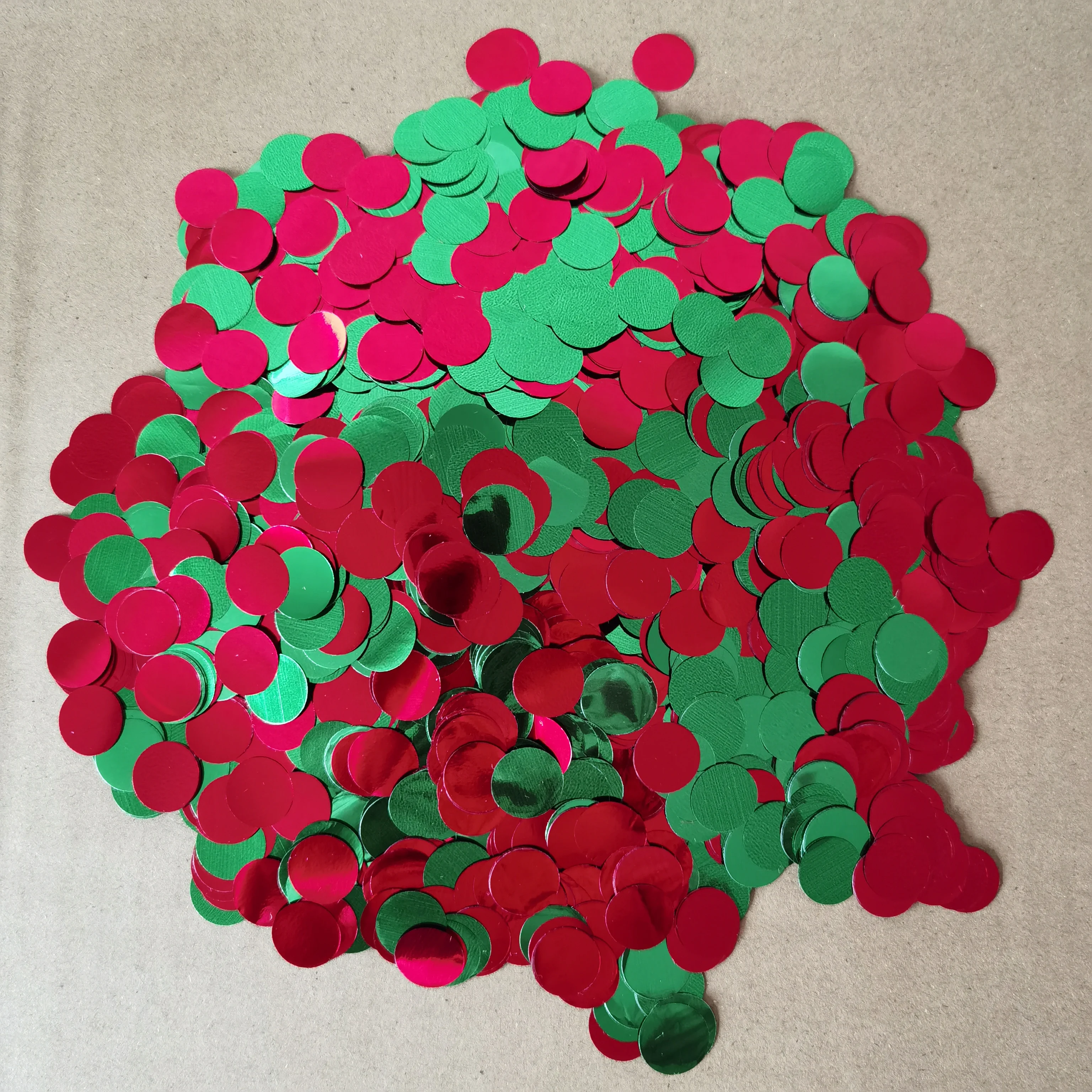 30/50/100g Mix Rot Grün Runde Konfetti 1,5 cm Glitter Folie Weihnachten Konfetti Für Geburtstag Hochzeit Weihnachten Neujahr Party Dekor – Detail 3