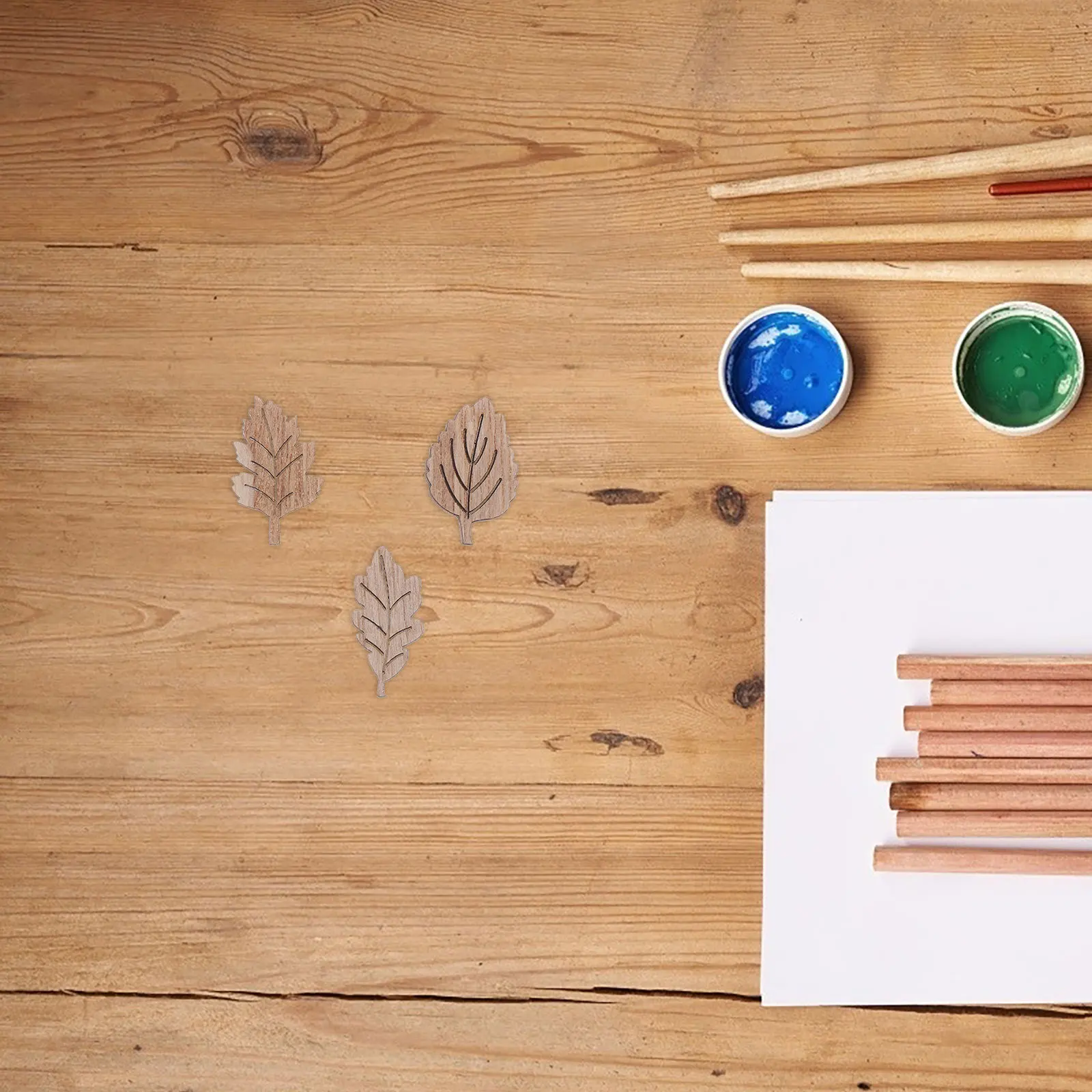 

200Pcs DIY Wooden Leaves Crafts Maple Ginkgo Shapes Unfinished Wood Cutouts Rustic Slices for Thanksgiving Embellishments