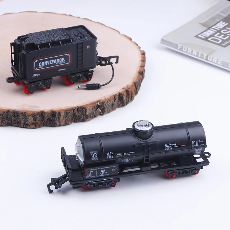 

Train Track Cargo Car Carriage Wagons Models Guage Accessories DIY Toy Classic Electric Trains Rail King Railway Trian Track Set