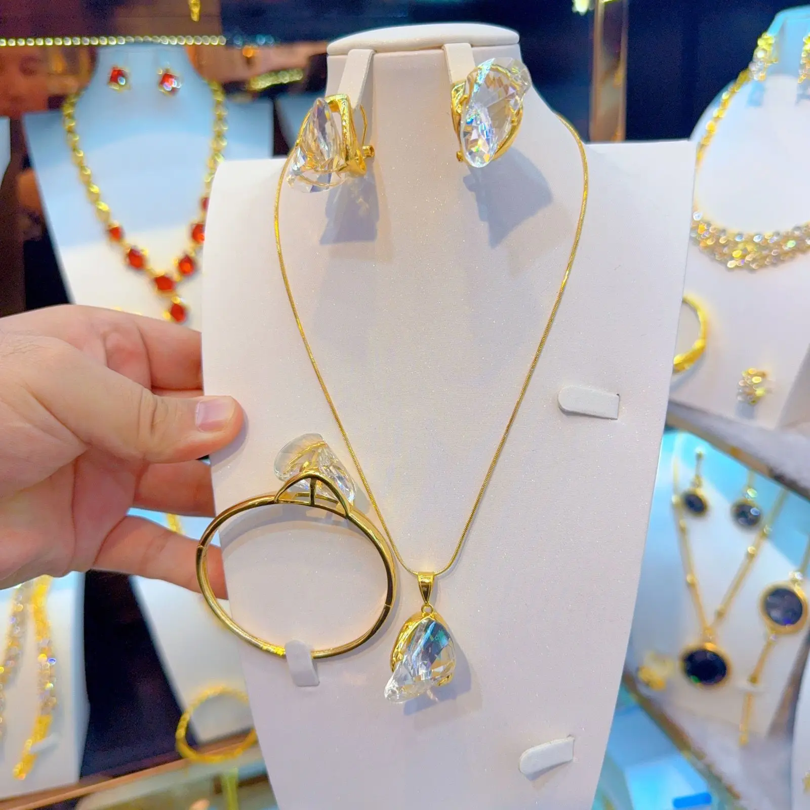 

New Dubai 24K Gold Plated Necklace Earrings Bracelets High End Wedding Jewelry Set A Holiday Gift for Women YY10842
