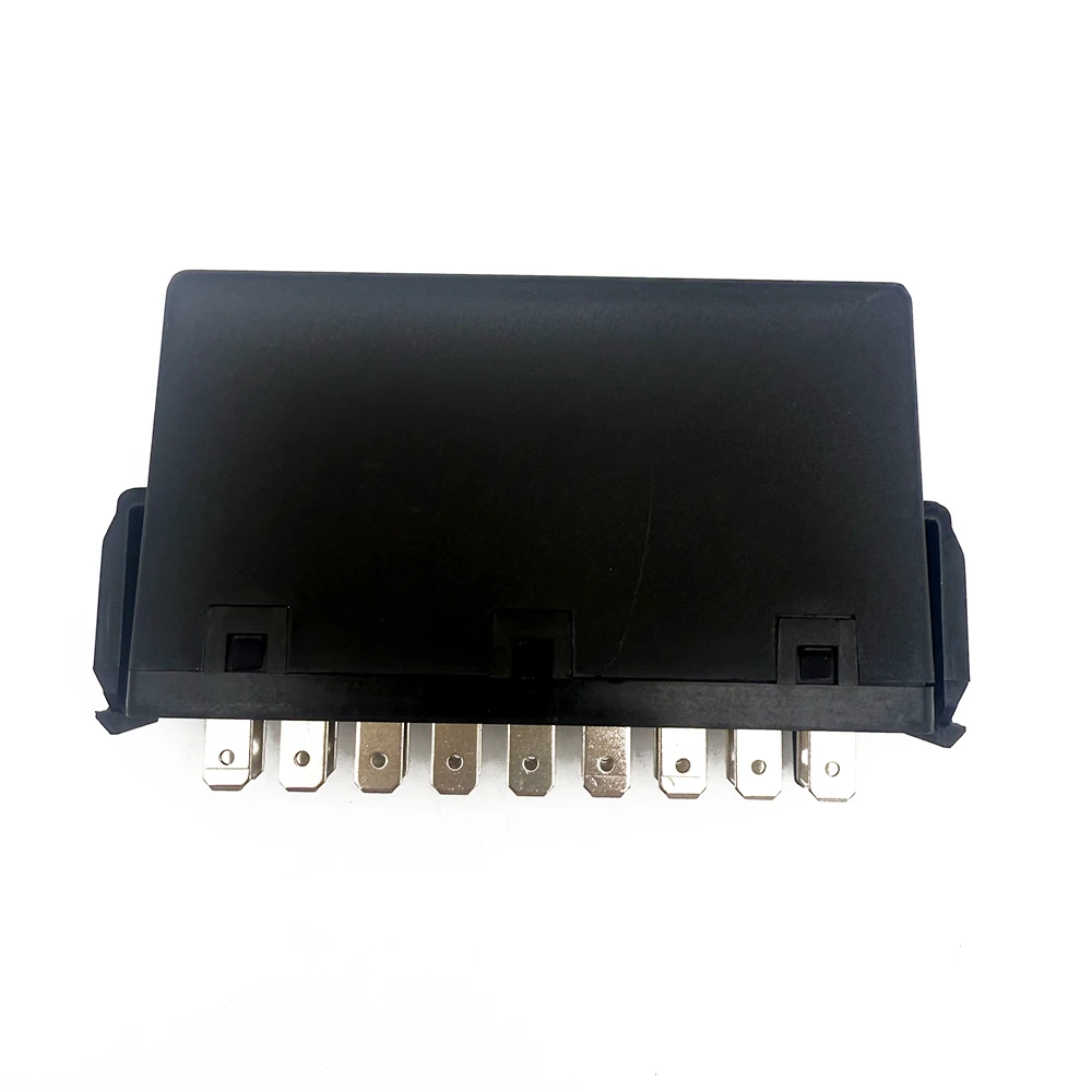 

OE:A0035445032 0035445032 0035444332 0035446132 0035443032 0035443732 Flasher Unit for Mercedes-Benz