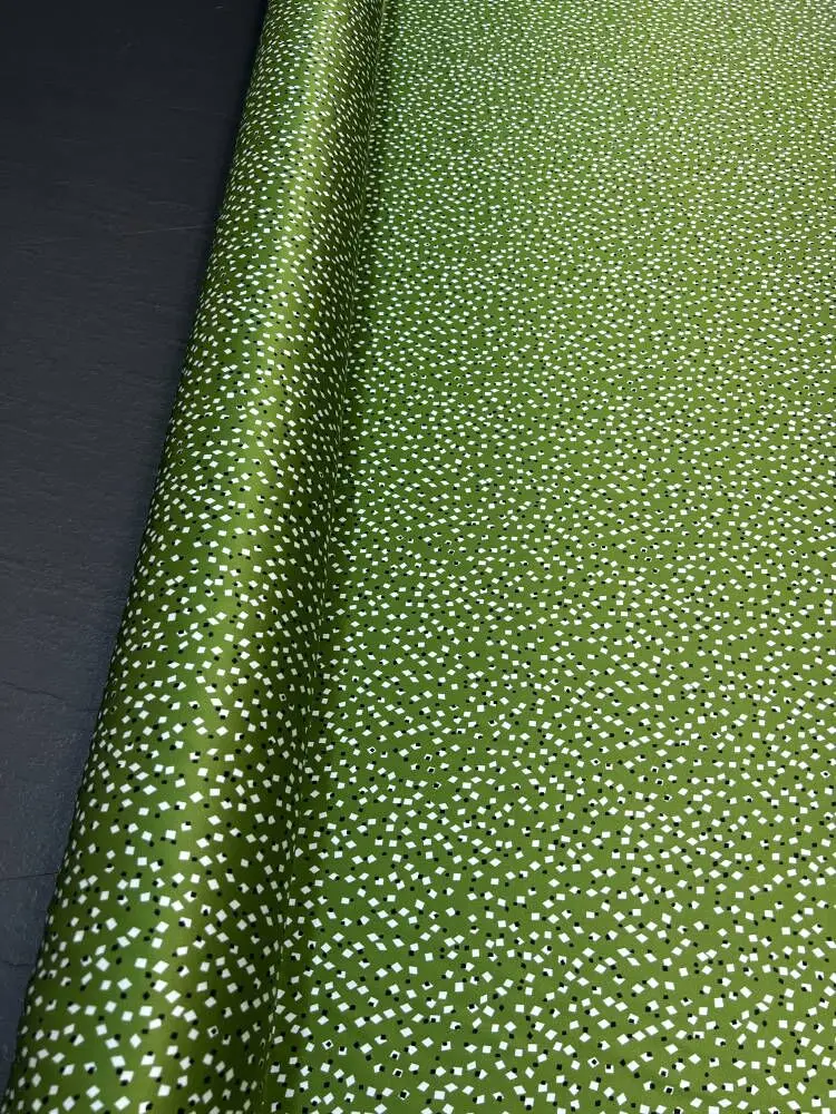 Green Starry Dots Natural Fabric Stretch Satin For Dress 93% MulberrySilk 7% Spandex 19 Momme